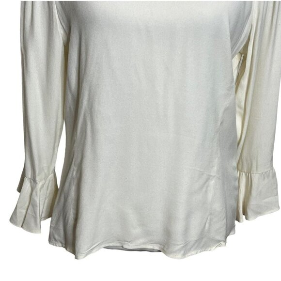 Welcome to my closet! - Picture 3 of 13